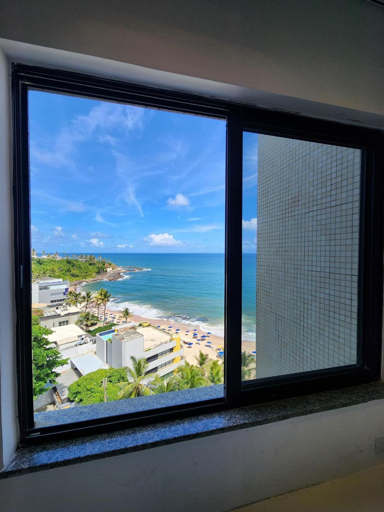 Predio A Beira-Mar, Na Melhor Localizacao Do Rio Vermelho. Salvador Exteriör bild